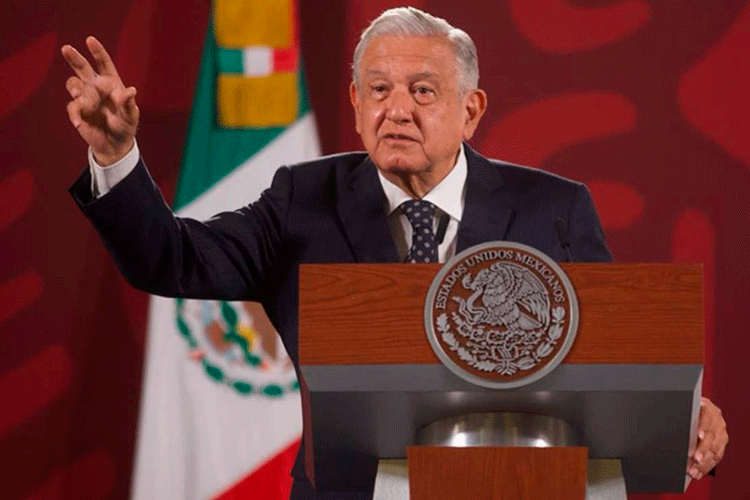 Si fueran honestos dirían ‘me equivoqué: AMLO a críticos del AIFA