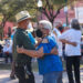 Disfrutan jóvenes y adultos tardes de Danzón en la plaza juárez