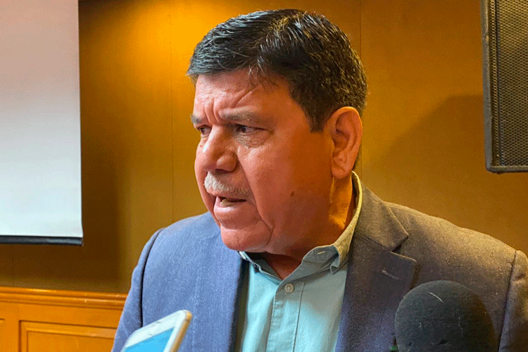 SEP debe regresar Escuelas de tiempo Completo, exige Magisterio