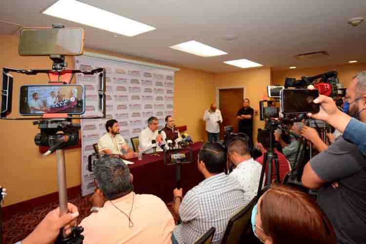 Denuncia Américo acoso contra la burocracia; “respetaré sus derechos”, les dice