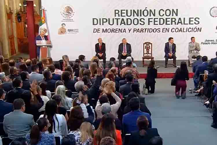 CFE tiene más “poder” ahora que con reforma eléctrica: AMLO