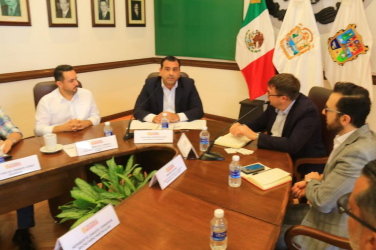 Recibe gobierno de Victoria visita de embajada británica