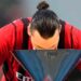 Operan a Ibrahimovic; baja entre siete y ocho meses