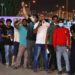 Migrantes hacen filas para ver el trofeo del Mundial
