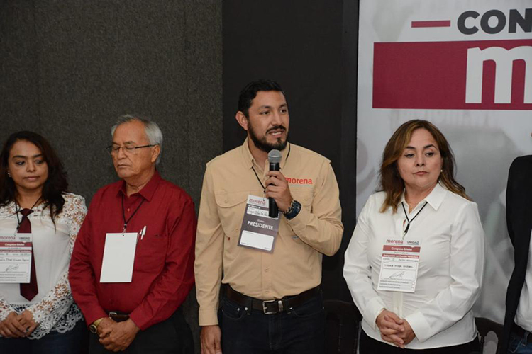 La UAT comprometida en formar estudiantes y egresados exitosos: Rector