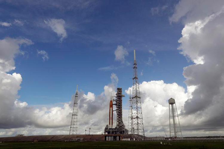 OIEA visitará planta nuclear de Ucrania en medio de nuevos bombardeos