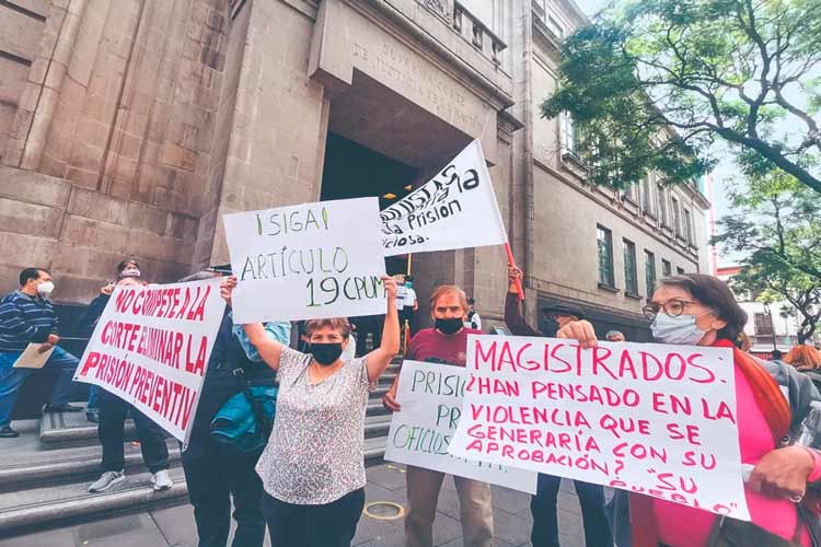 Fractura del PRI en congreso