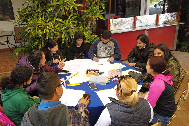 Estudiantes de Colombia hacen estancias académicas en la UAT