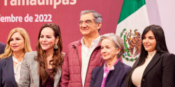 Presenta Carmen Lilia a gobernador proyectos de desarrollo