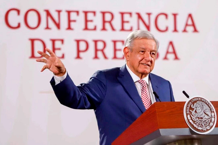 De pena ajena, reacción de Córdova ante encuesta: AMLO