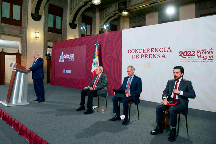López Obrador, en desacuerdo con postura de Iglesia a reforma electoral