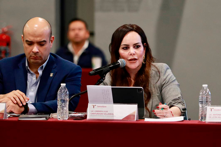 Presenta Carmen Lilia a gobernador proyectos de desarrollo