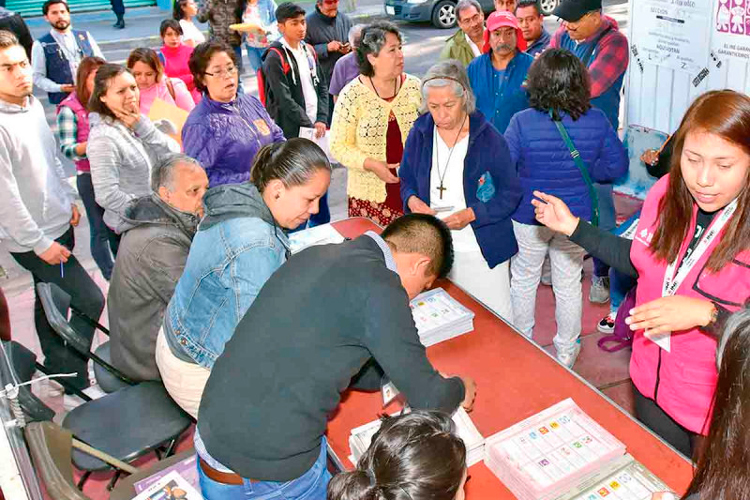 Fracasa autogolpe de Estado en Perú; Pedro Castillo enfrenta 20 años de prisión