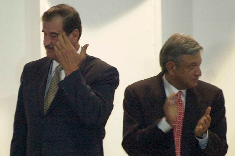 AMLO revela que antes de ser detenido Pedro Castillo le llamó para solicitar asilo