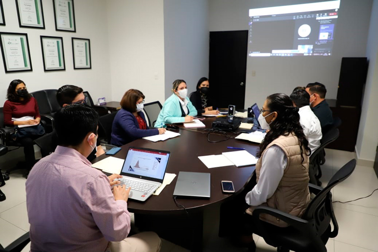 Refuerza SS estrategia de vacunación covid en escuelas