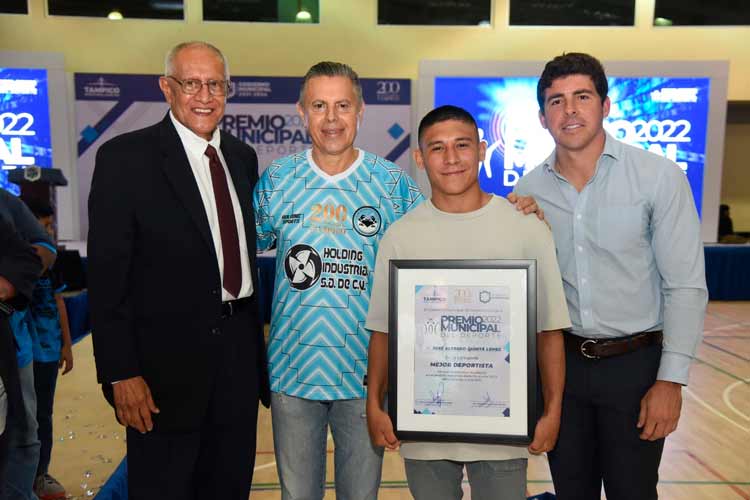 Vive Tampico una Fiesta Deportiva Entrega Chucho Nader premio municipal del deporte