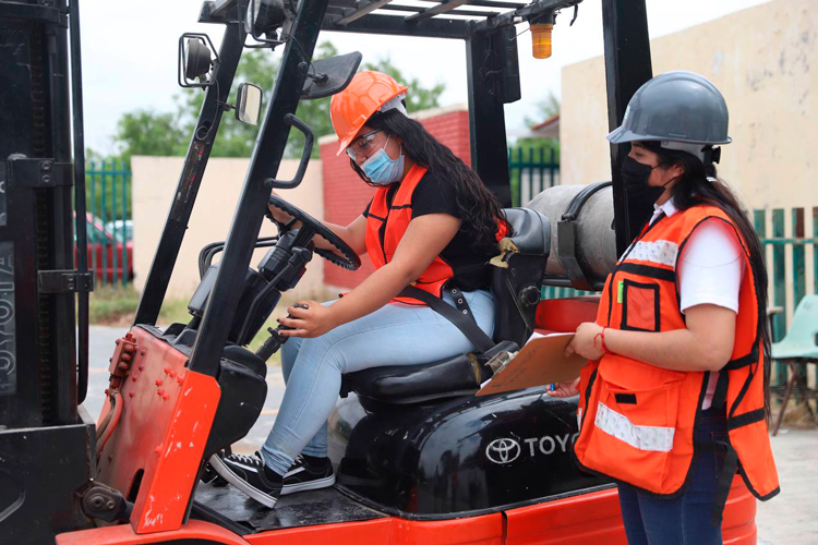 Capacitará Nuevo Laredo a ciudadanos para ingresar al sector industrial