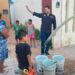 Distribuye jefe estatal del PAN agua potable en Reynosa