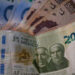 Mexicanos sacan 3,255 mdd del país, por temor