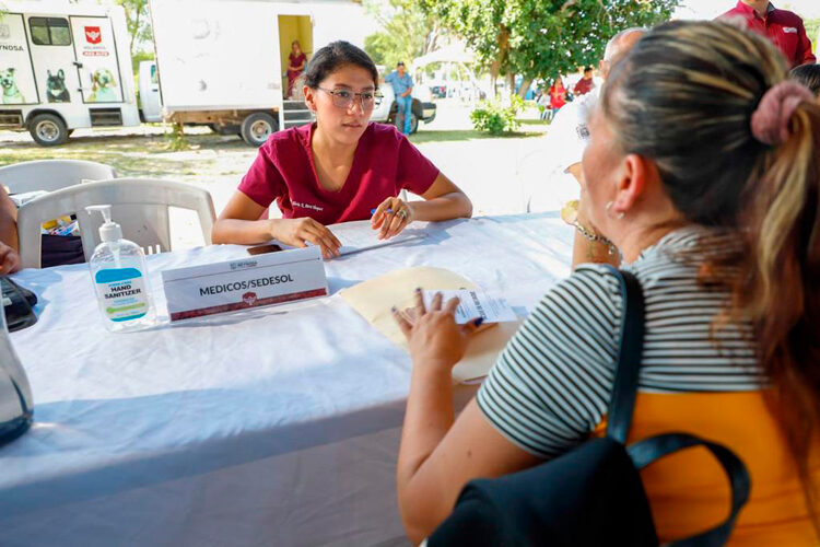 Atendió Gobierno de Reynosa a más de 800 habitantes del ejido Alfredo V. Bonfil