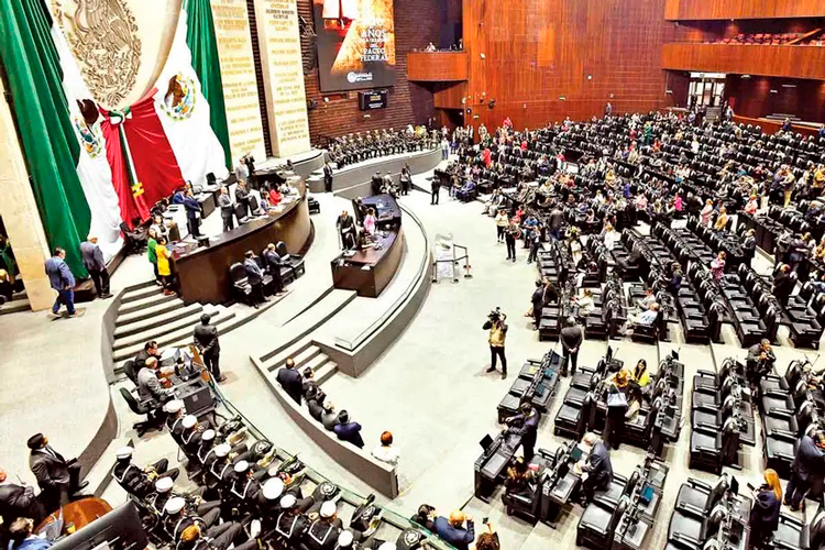 Morena abre la puerta a cambiar reformas
