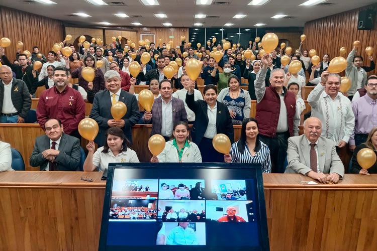 Celebran Lucy y Lalo Día del Amor y de la Amistad junto al equipo DIF Victoria