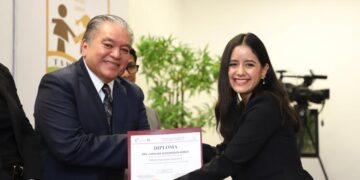 Egresan 22 médicos especialistas del Hospital Infantil de Tamaulipas