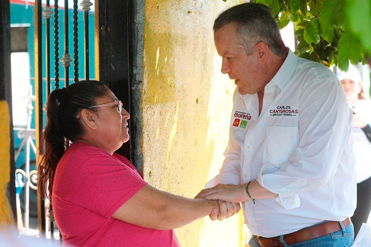 Respaldan a Carlos Canturosas vecinos del poniente