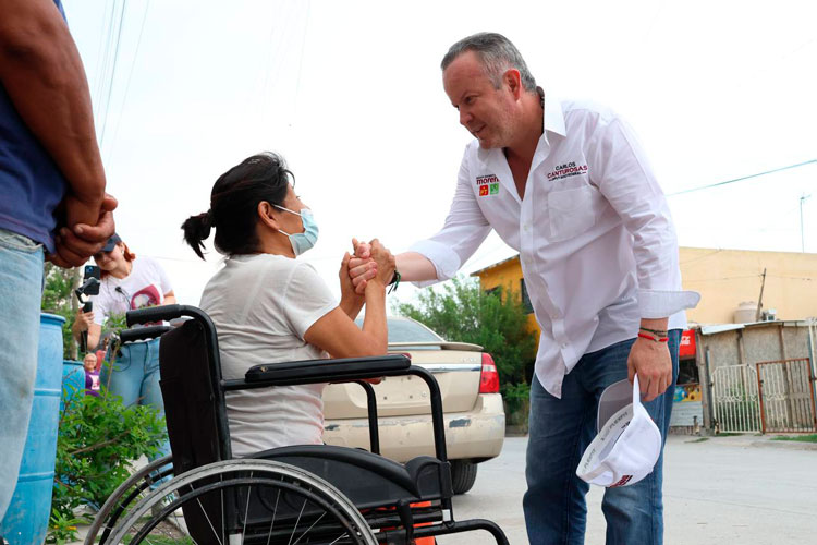 Legislará Carlos Canturosas par el bienestar de personas con discapacidad