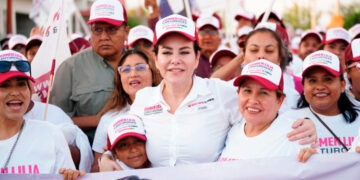 Carmen Lilia Canturosas: imparable en las encuestas