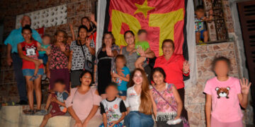 Cendy Robles realiza recorrido por colonias del poniente de Victoria.