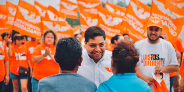 Con diálogo franco y abierto, concluye Luis Torre primer semana de campaña