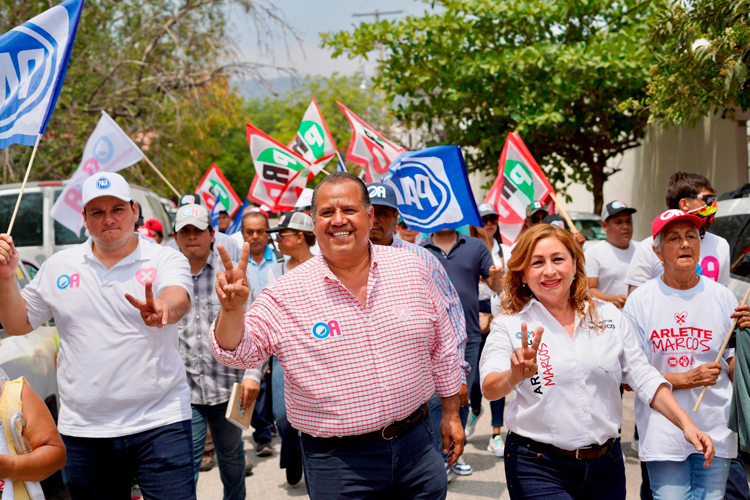 Siempre le tiran al que va arriba