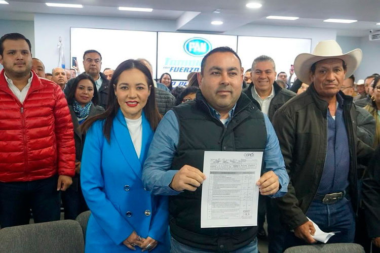 PAN designa a esposa de Noé Ramos como candidata a el Mante