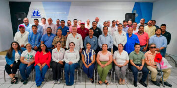 Gestionará Carlos Canturosas más recursos para obra pública y desarrollo de NLD