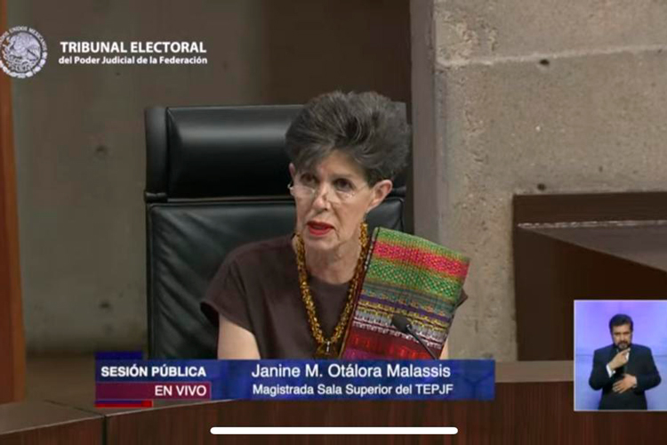“Es inelegible”, remacha Sala Superior a Cabeza de Vaca