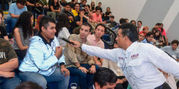 Tendrá juventud voz y voto en acciones de gobierno: Lalo Gattás