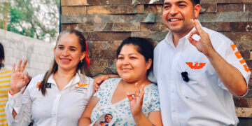 Asegura Rosa González que se Continuará Avanzando en Pavimentación de Calles