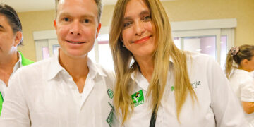 Felicita Manuel Velasco Coello a Maki Ortiz