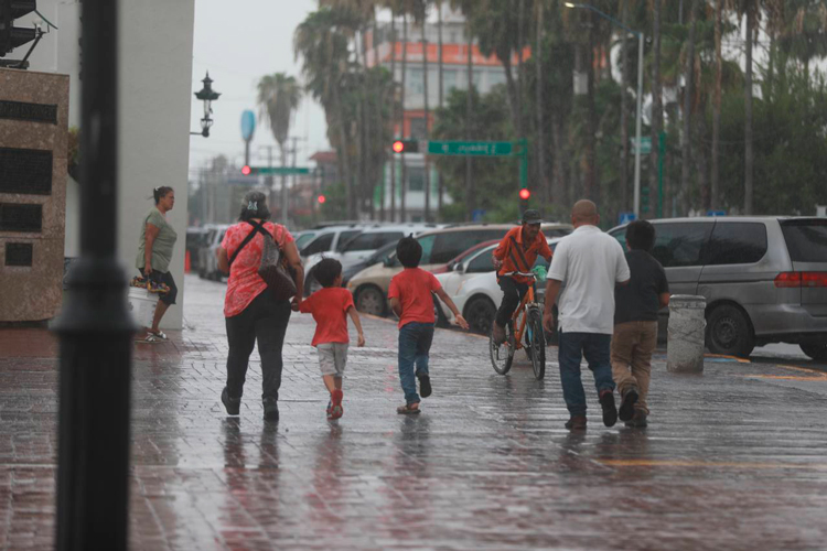 Monitorea PC trayectoria de tormenta que podría llegar a Nuevo Laredo