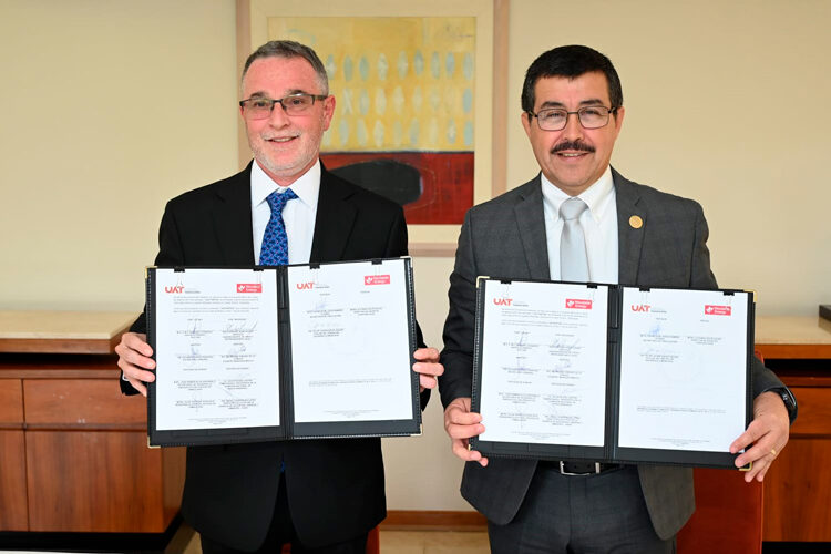 Coloca Chucho Nader Primera Piedra de Cadena Restaurantera Tim Hortons en Tampico