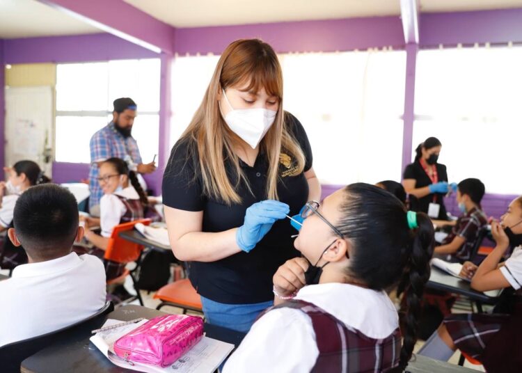 Gobierno Municipal apoyará a padres de familia con certificados médicos escolares gratis