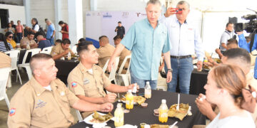 Los Bomberos son Héroes de Toda la Vida: Chucho Nader