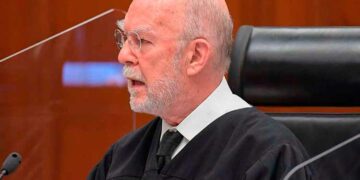 Ministro González Alcántara confirma que dejará la SCJN