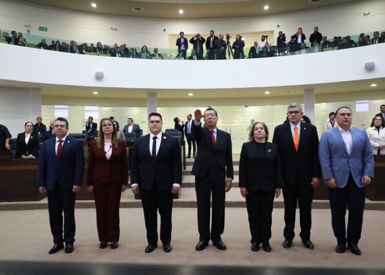 Ratifican a Pedro Alonso, en el Instituto de Investigaciones Parlamentarias del Congreso