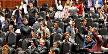 Recortan al INE para darle a Educación