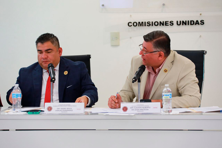 Tendrán Notarios marca personal; si fallan, cancelan Fiats