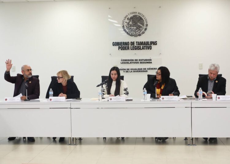 Aprueban reforma para reconocer “violencia emocional” contra mujeres