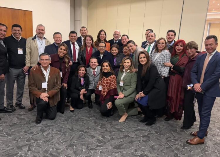 Américo y alcaldes participan en reunión con la presidenta Claudia Sheinbaum