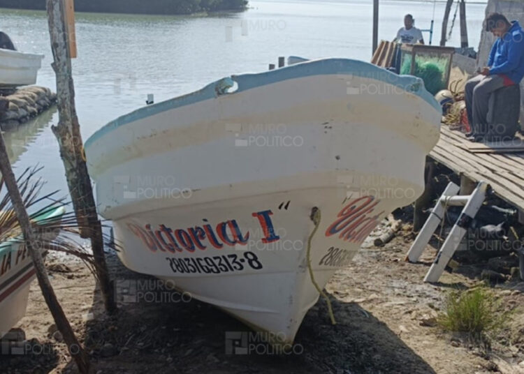 Vuelcan y se hunde embarcación con pescadores en SLM